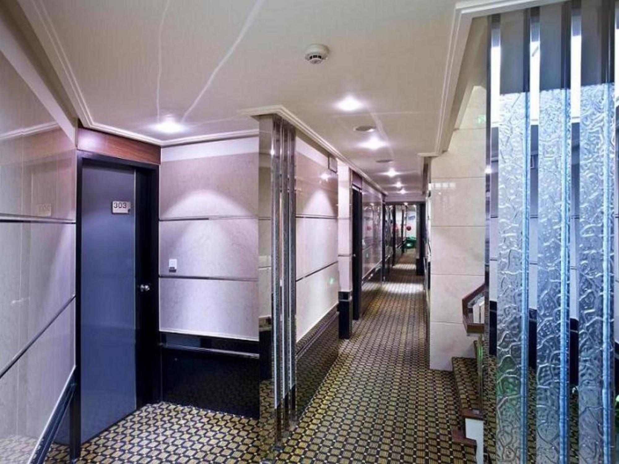 Kao Yuan Hotel - Zhong Shan Taichung Esterno foto