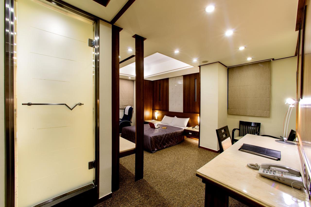 Kao Yuan Hotel - Zhong Shan Taichung Esterno foto