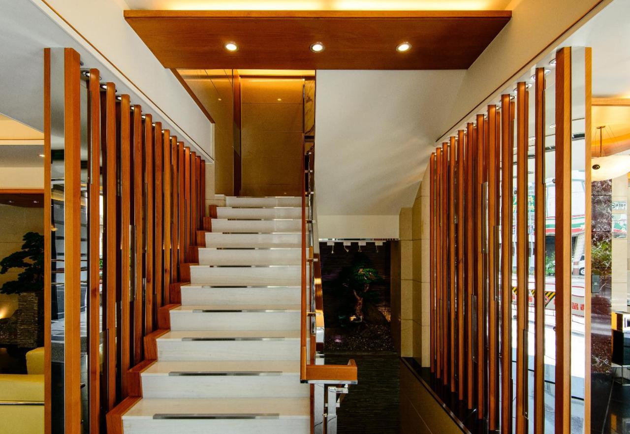 Kao Yuan Hotel - Zhong Shan Taichung Esterno foto